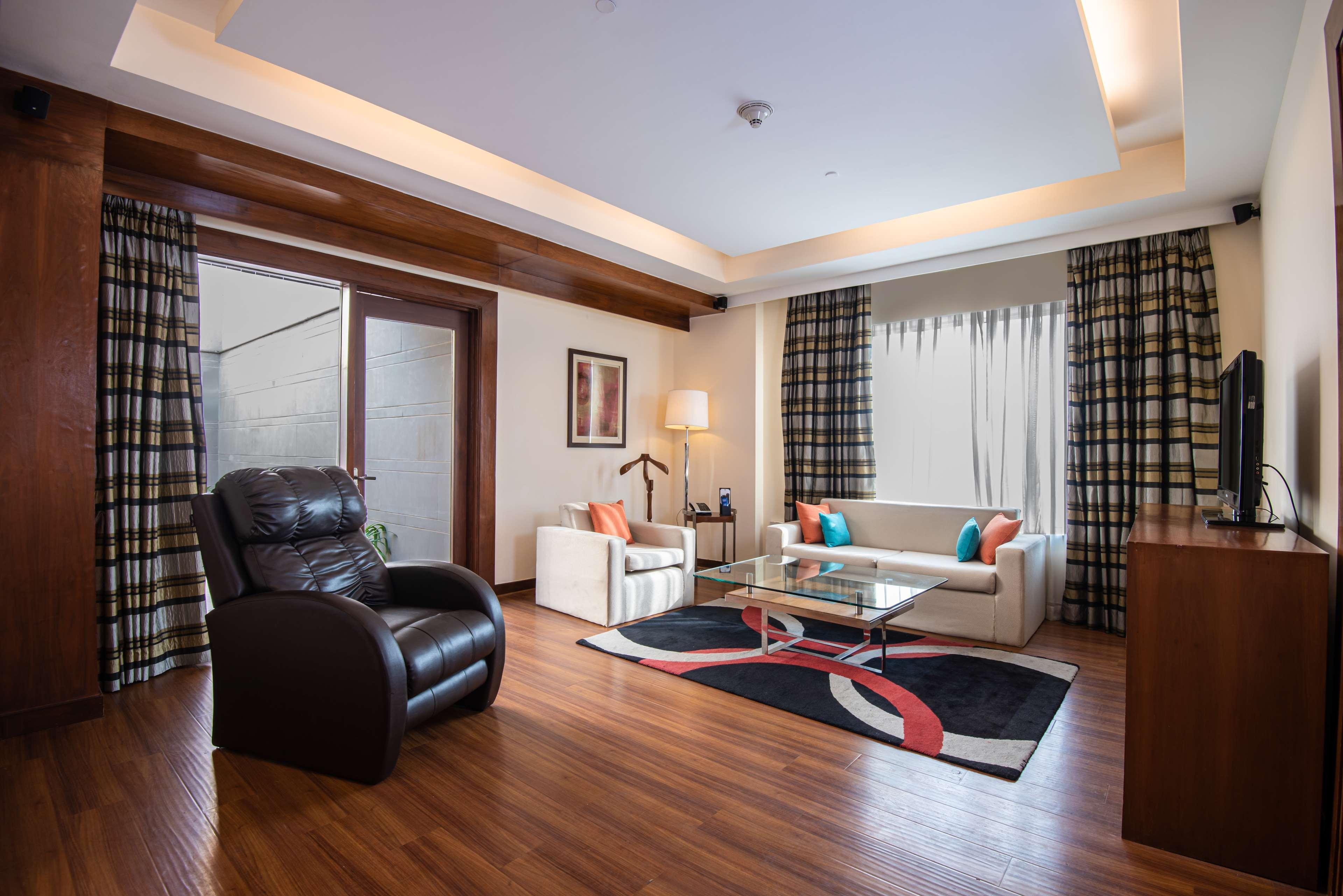 Doubletree By Hilton Gurgaon New Delhi Ncr Hotel Buitenkant foto