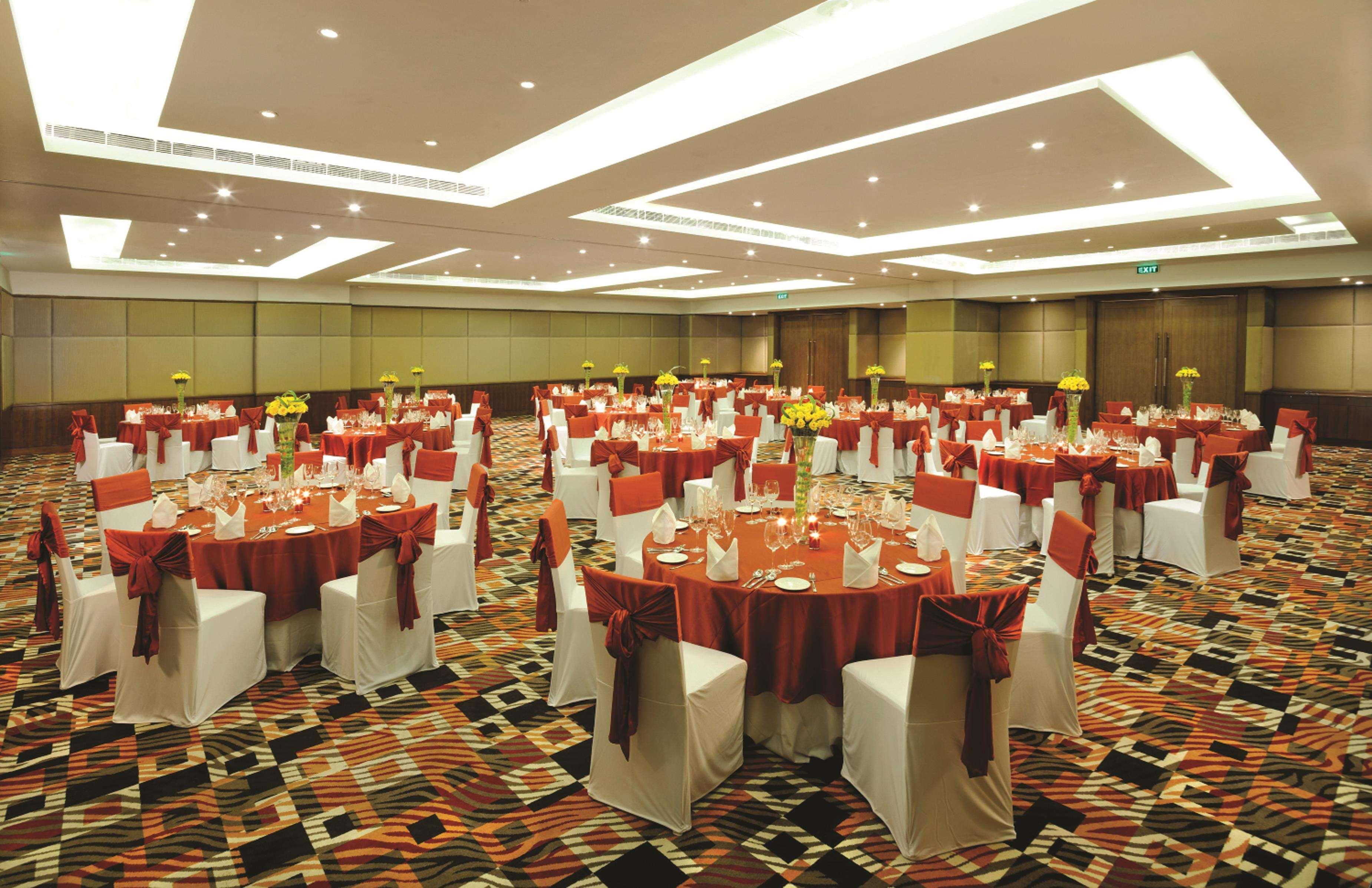 Doubletree By Hilton Gurgaon New Delhi Ncr Hotel Restaurant foto