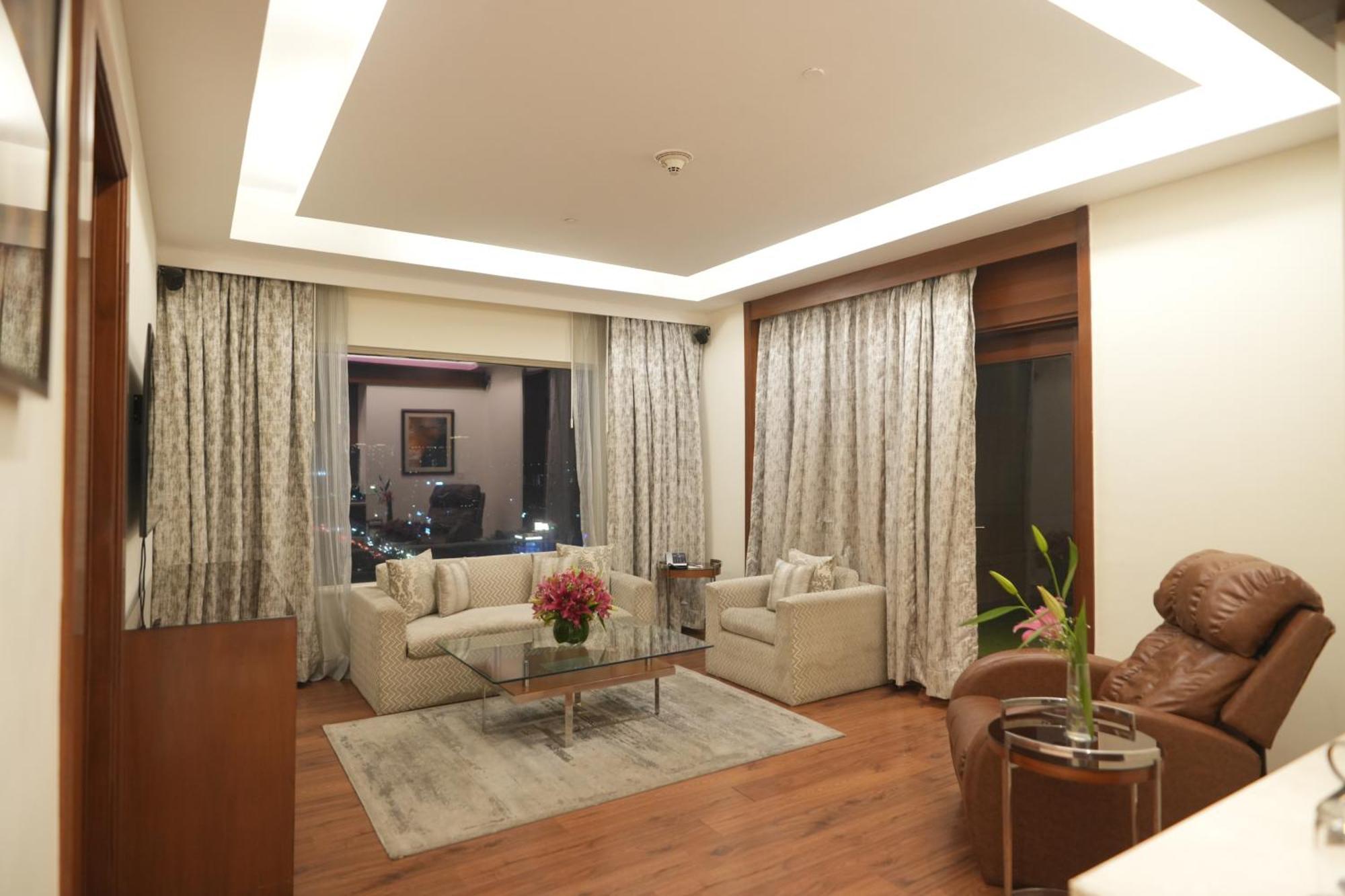Doubletree By Hilton Gurgaon New Delhi Ncr Hotel Buitenkant foto